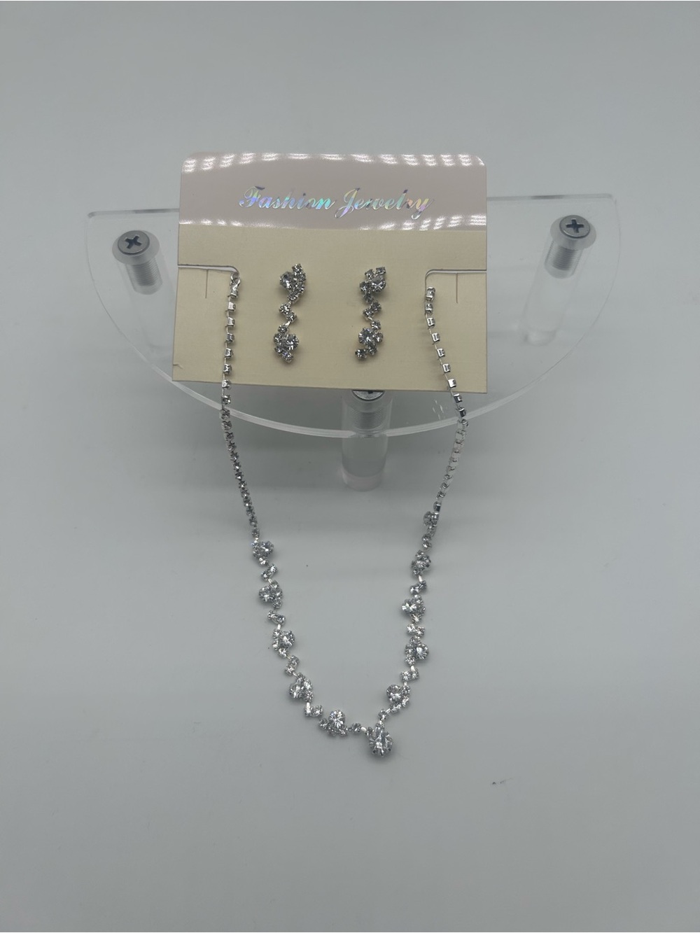 Fashion Jewelry Silver Crystal Drop Necklace with Matching Earrings